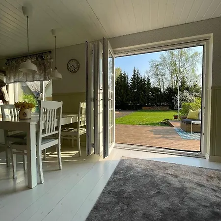 Villa Orissaare * Orissaare