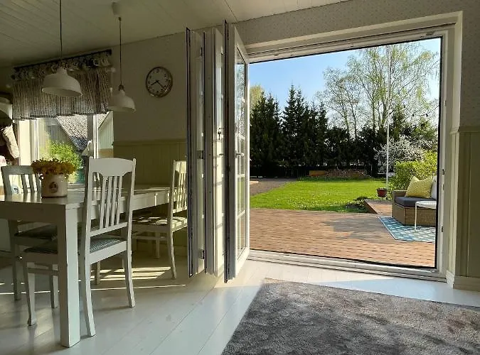 Villa Orissaare * Orissaare